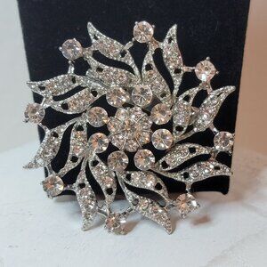 Floral Pinwheel Brooch